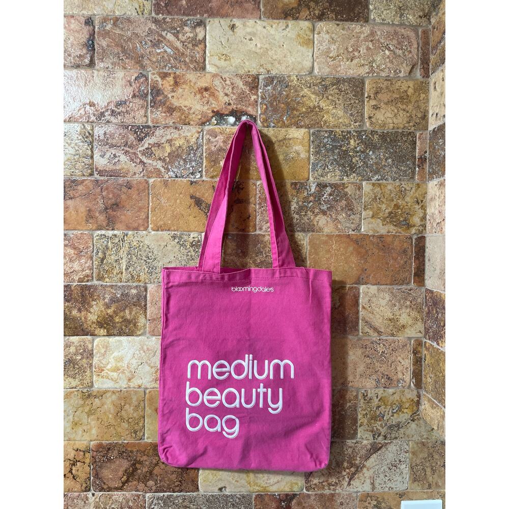 Bloomingdale’s Bag Tote Beauty Pink Medium Canvas Shopper Reusable Collectible - Picture 2 of 10